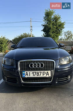 Хетчбек Audi A3 2005 в 