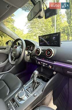 Седан Audi A3 2018 в 