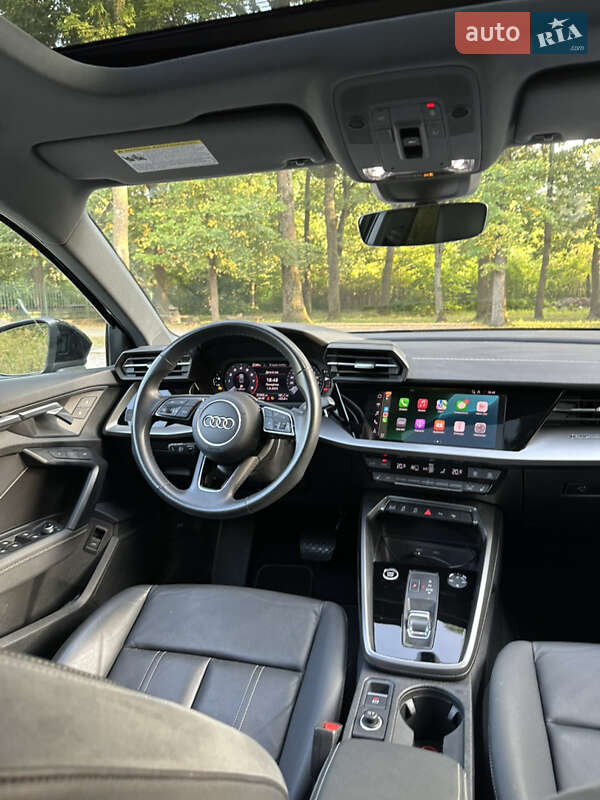 Седан Audi A3 2022 в Львові
