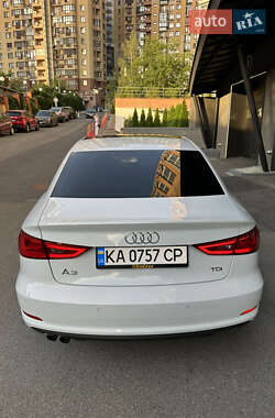 Седан Audi A3 2016 в 