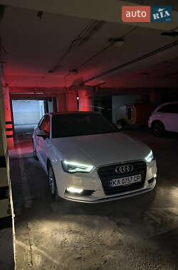 Седан Audi A3 2016 в 