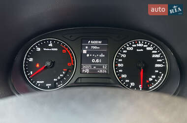 Седан Audi A3 2016 в 