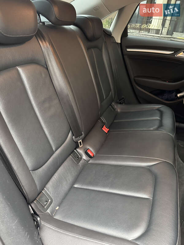 Седан Audi A3 2015 в Києві