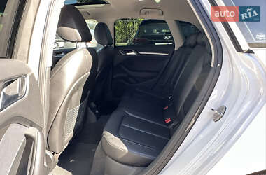 Хэтчбек Audi A3 2015 в 