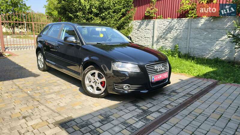 Хэтчбек Audi A3 2010 в Полтаве