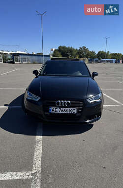 Седан Audi A3 2016 в 