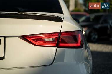 Седан Audi A3 2015 в 