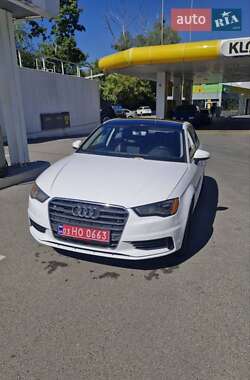 Седан Audi A3 2016 в Києві