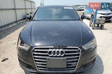 Седан Audi A3 2015 в 