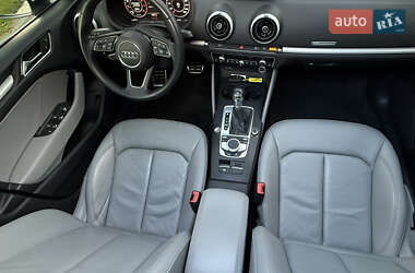 Седан Audi A3 2018 в 