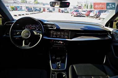 Седан Audi A3 2022 в 