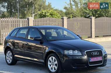 Хэтчбек Audi A3 2007 в 