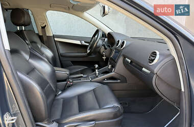 Хэтчбек Audi A3 2008 в 