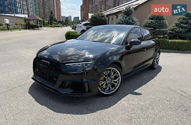 Седан Audi A3 2016 в 
