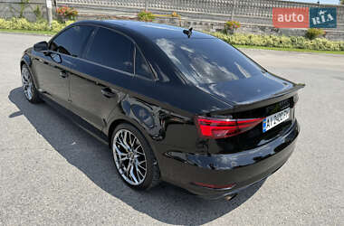 Седан Audi A3 2016 в 