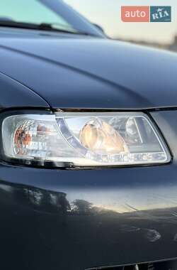Хэтчбек Audi A3 1999 в 