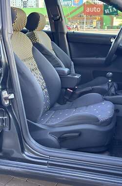 Хэтчбек Audi A3 1999 в 