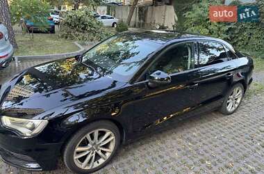 Седан Audi A3 2015 в 