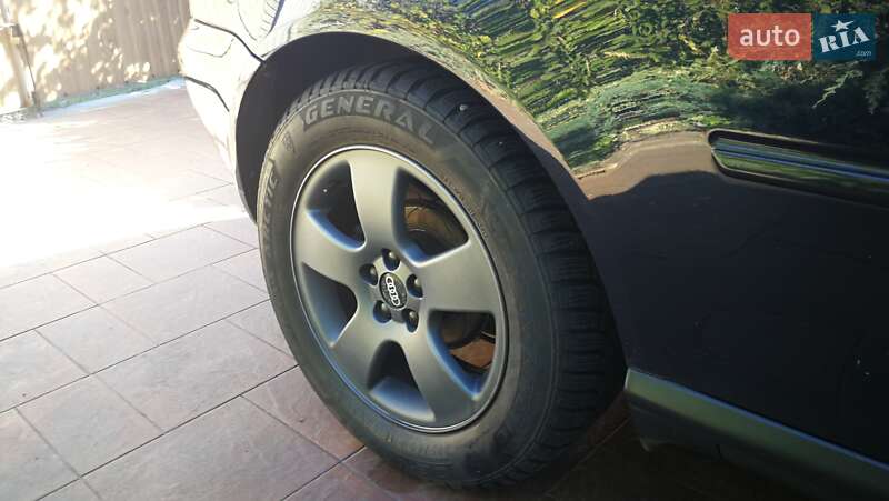 Хэтчбек Audi A3 1998 в Киеве