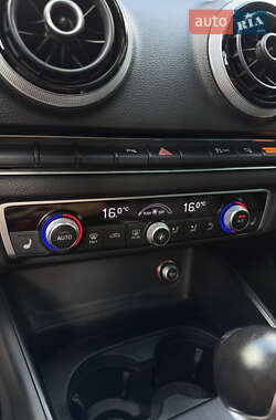 Седан Audi A3 2015 в 