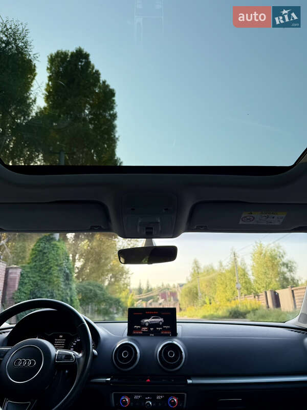 Седан Audi A3 2015 в Киеве