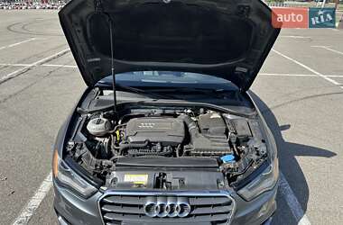 Седан Audi A3 2016 в 