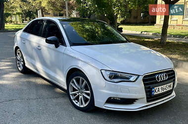 Седан Audi A3 2016 в Києві