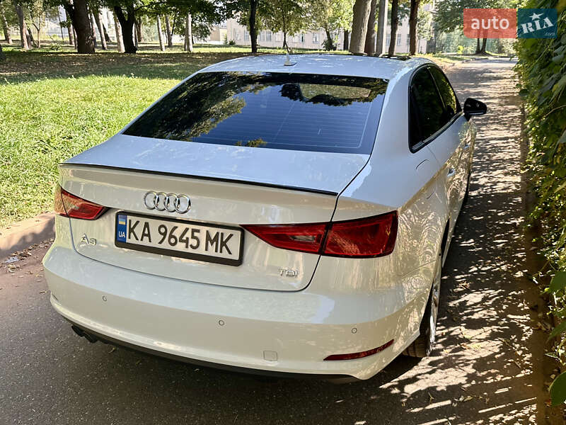 Седан Audi A3 2016 в Києві