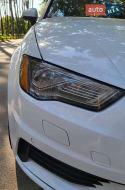 Седан Audi A3 2016 в 