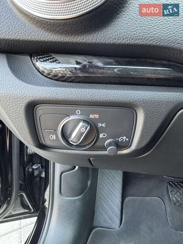 Хэтчбек Audi A3 2016 в Луцке фото 18 Хэтчбек Audi A3 2016 в Луцке