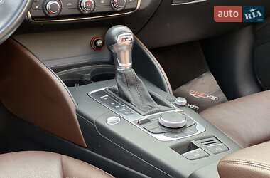 Седан Audi A3 2015 в 