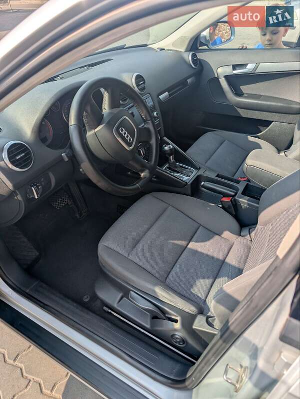 Хэтчбек Audi A3 2011 в Львове фото 18 Хэтчбек Audi A3 2011 в Львове