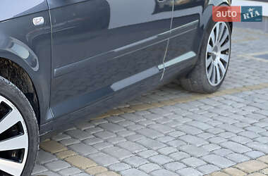 Хетчбек Audi A3 2004 в 