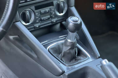 Хетчбек Audi A3 2004 в 