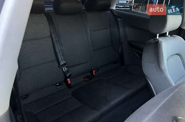 Хетчбек Audi A3 2004 в 