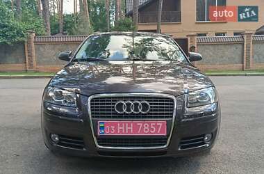 Хэтчбек Audi A3 2005 в 