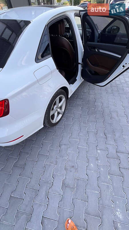 Седан Audi A3 2014 в Львове