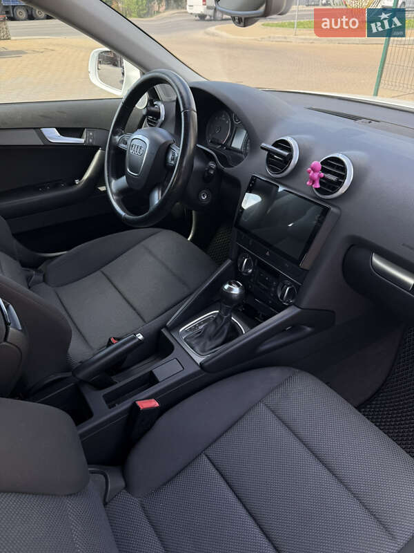 Хэтчбек Audi A3 2011 в Ивано-Франковске фото 17 Хэтчбек Audi A3 2011 в Ивано-Франковске