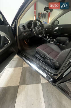 Хетчбек Audi A3 2009 в 
