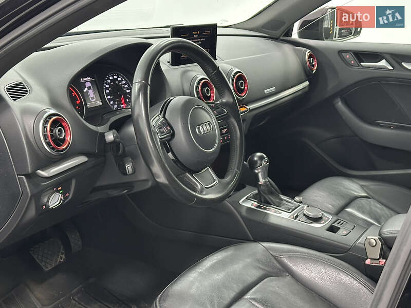 Седан Audi A3 2014 в Одессе
