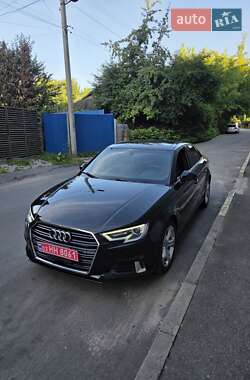 Седан Audi A3 2018 в Хмельницькому