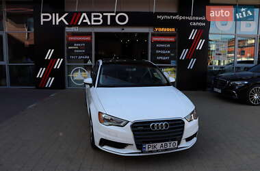 Седан Audi A3 2015 в Львове