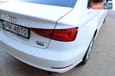 Седан Audi A3 2015 в 