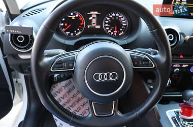 Седан Audi A3 2015 в 