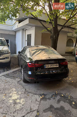 Седан Audi A3 2014 в 