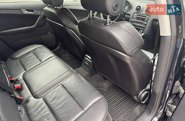 Хетчбек Audi A3 2012 в 