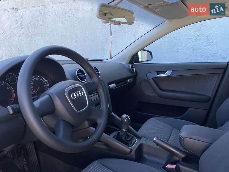 Хэтчбек Audi A3 2007 в Вознесенске