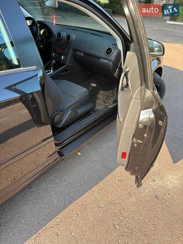 Хетчбек Audi A3 2004 в Ніжині