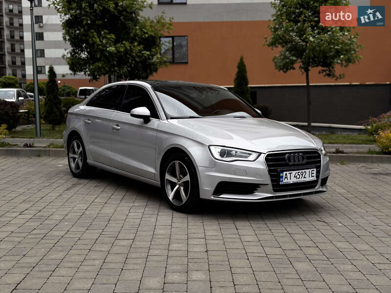 Седан Audi A3 2014 в Івано-Франківську