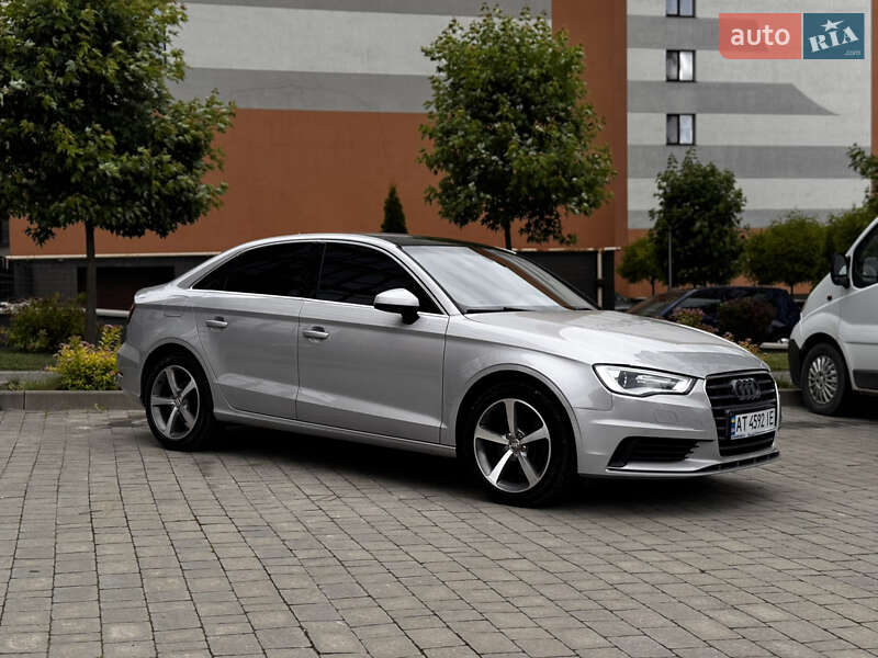 Седан Audi A3 2014 в Івано-Франківську